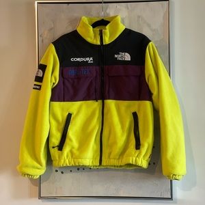Supreme X The North Face Expedition fleece